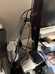 Freemax顯示器支架