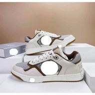 High Quality B27 Shoes for Men and Women - Modern Design, Smooth Leather, Easy to Coordinate