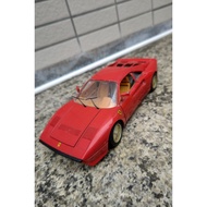 B Ferrari 288GTO 1: 18 Alloy Car Model Made in Italy