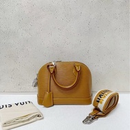 Lv Alma bb 焦糖色