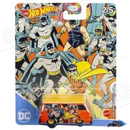 Hot Wheels 2022 Pop Culture Batman - '66 Dodge A100