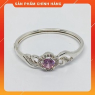 * Shake silver hands for 3-6 years old *