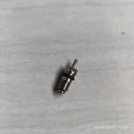1 PCS PENTIL 134a AC MOBIL R134a AC MOBIL ASLI ORIGINAL