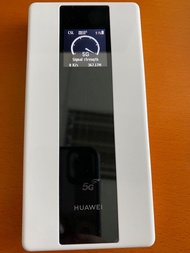 華為HUAWEI e6878-370香港5g全頻段8000毫安高配版WiFi 蛋