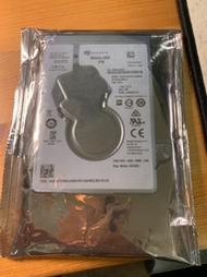 全新 過保 2.5吋 Seagate 2TB ST2000LM007 HDD 7mm