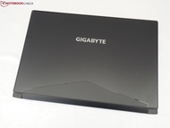 Gigabyte Aero 15X 32gb, 8750h + 1070 laptop