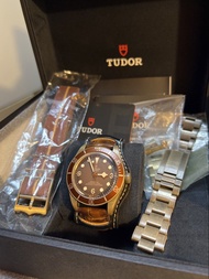 Tudor Black Bay Bronze 79012 79012m
