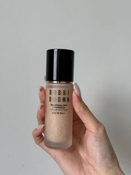 Bobbi Brown 粉底液