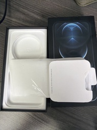 Apple iPhone 12 Pro 黑色手機吉盒