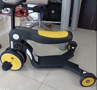 兒童三輪車