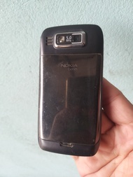 Nokia E73