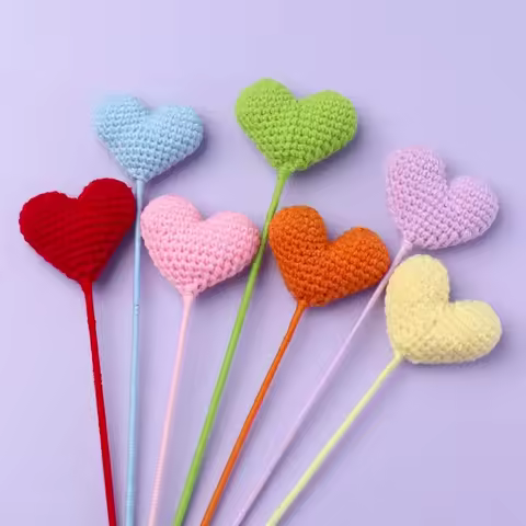 1PC Knitted Heart Shape Flowers Creative Hand Woven Flowers Wedding Bridal Bouquet Colorful Crochet 
