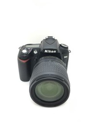 Nikon D90 + 18-105mm VR