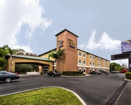 安眠套房飯店 - 奧蘭多國際機場 (Sleep Inn & Suites Orlando International Airport)