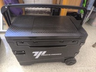 挺野32L 多功能釣魚箱