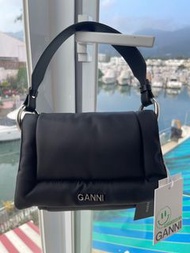 全新Ganni Small Pillow Flap Over Bag