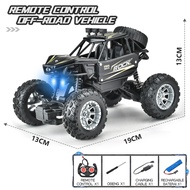 Babycolor Mainan Mobil Remote Control off-Road Climbing 2WD Car RC Rock Dengan Fungsi Semprot 2.4GHz