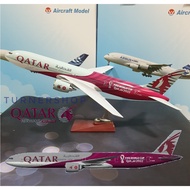 Qatar Airways FIFA World Cup 2022 B777-300ER 47CM (LIMITED EDITION) Aircraft Model Die-cast Metal Ai