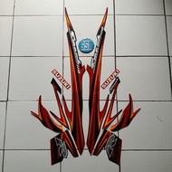 Variasi stiker motor suzuki Smash r 110 2008 merah