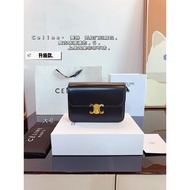 CELINE CELINE Retro Arc de Triomphe Box Bag Diagonal Bag Tofu Bag Arc de Triomphe Door Buckle Mediev