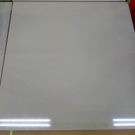granit lantai garuda 60x60 cream motif salur carara
