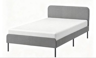 IKEA SLATTUM 淺灰色雙人床架 加大雙人床 Queen size 5呎 床褥