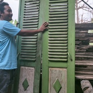 pintu kayu jati krepyak bekas