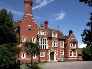 貝里克酒店 (Berwick Lodge)