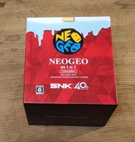 新品！SNK  NEOGEO mini 主機 聖誕節限定版 日本版（瘋電玩）NEO GEO