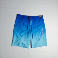 Size 32 quiksilver BS215 boardshorts