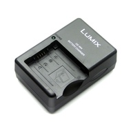 Panasonic Lumix DE-994 Battery Charger for CGA-S006 CGA-S006E DMW-BMA7