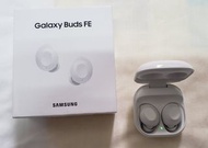只用過一次：行貨 Samsung 三星 Galaxy Buds FE 無線降噪藍牙耳機白色 SM-R400N (White)