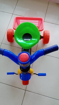 sepeda plastik anak anak