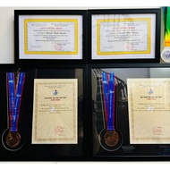 Medal Frame with Certificate Size 43 X 43