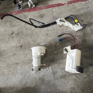 BMW Z4 E85 FUEL PUMP ORIGINAL USED FROM JAPAN