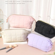 MAHMOUNDKI Makeup Bag, Wide-open Puffy Padded Travel Cosmetic Bag, Large Capacity Toiletry Bag