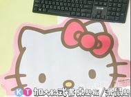 QiuDi萌萌屋🌺三麗鷗 Hello Kitty 加大萬用軟式書桌墊板(半臉款)