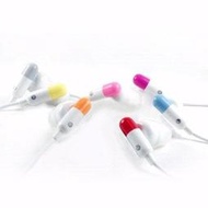 彩色膠囊耳塞式耳機 (盒裝郵資10元,袋裝郵資5元,平信郵寄)可加 $10加購捲線器