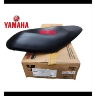 Saddle seat seat Assy Mio M3 125 2ph f4730 02 genuine original YGP