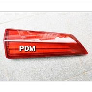 REFLECTOR REFLEKTOR LAMPU STOP BAGASI MATA KUCING CALYA SIGRA PER PCS - SUKU CADANG MOBIL