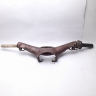 HONDA C70 C90 UPPER HANDLEBAR USED SHELL HEAD 2