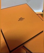 Marc jacobs paper bag/ h gift box