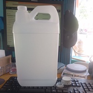 DERIGEN 5 LITER DERIGEN MINYAN 5 LITER DERIGEN LAUNDRY 5 LITER/