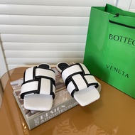 Bottega Veneta Women's Sandals | FlipFlops รองเท้าแตะผู้หญิงรุ่นรองเท้าแตะ sheepskin green 37