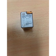 ALLEN BRADLEY RELAY 700-HC24A-2-3-4L SER-D 240VAD 7A 14PIN