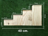 ชั้นวางของ ขั้นบันได 4 ขั้น (ยาว 50 cm.X กว้าง 40 cm.X สูง 20 cm.)ไม้สน (043422)