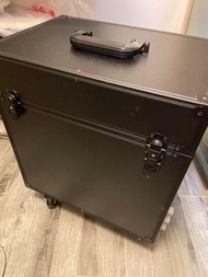 便攜帶拉桿箱科技無創洗眉機