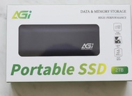 100%新 new AGI 2TB portable ssd (1000mb/s)
