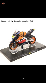 Miniatur MotoGP 2003 Valentino Rossi