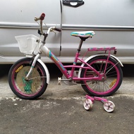 Sepeda Wimcycle anak perempuan